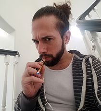 T. Stone, 40 лет, США T. Stone, 40 лет,